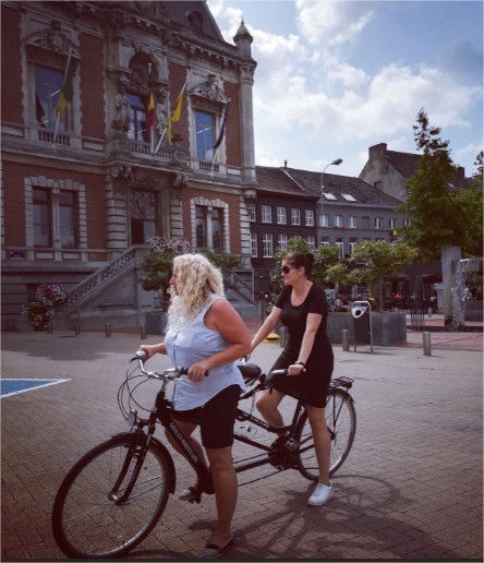 tandem